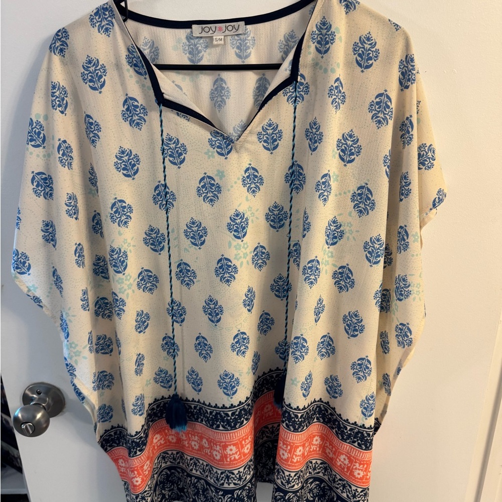 Joy Joy Blue and Cream Patterned Blouse